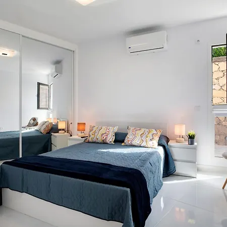 Kay 4 Holiday home *